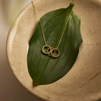 Customized Circle Name Necklace-gift for her